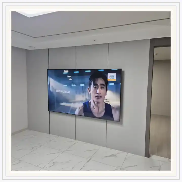 벽걸이TV 거치대 참고 사진 · 서울대노블루체 설치 조건