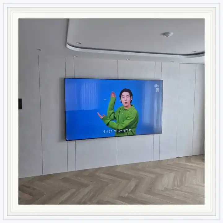 벽걸이TV 거치대 참고 사진 · 노원롯데캐슬시그니처 설치 조건